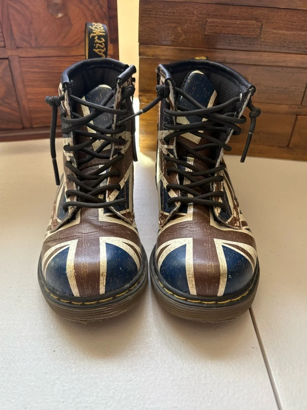 Dr. Martens Brooklee boots distressed Union Jack flag size 10 toddler